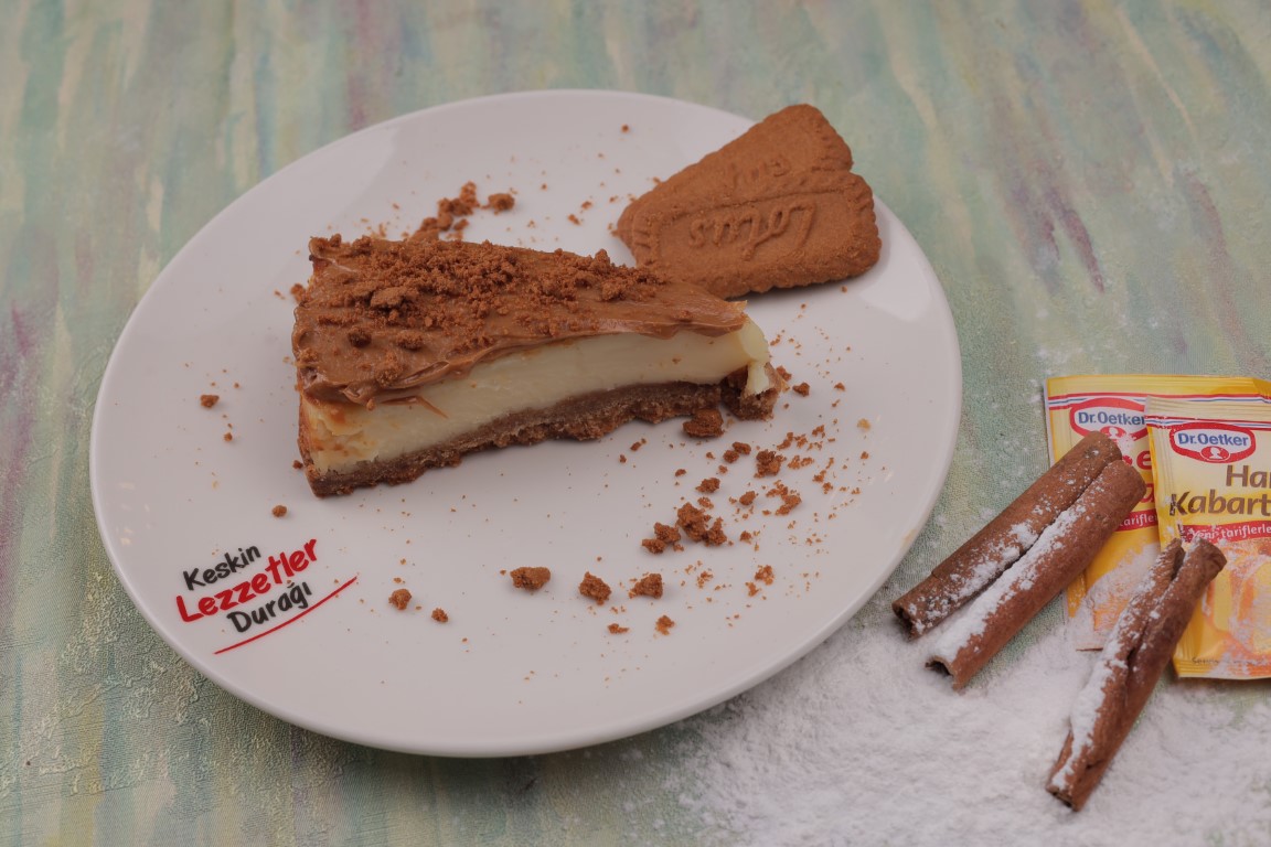 Lotus Cheesecake